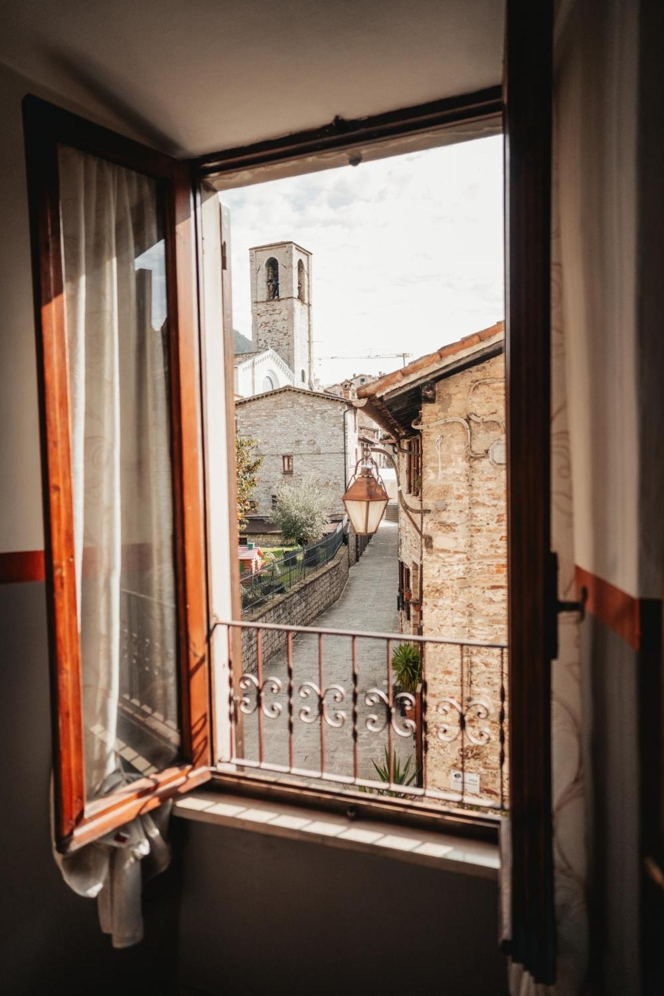 Locanda Del Duca Gubbio Exterior foto