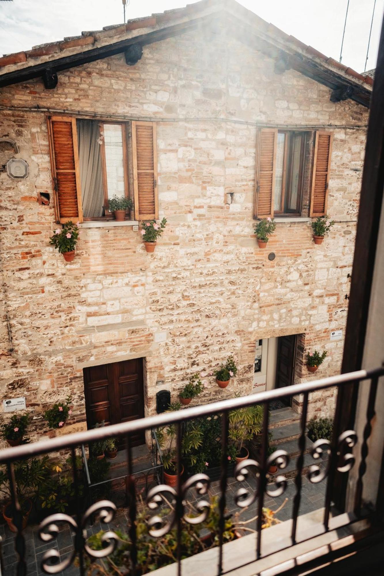 Locanda Del Duca Gubbio Exterior foto